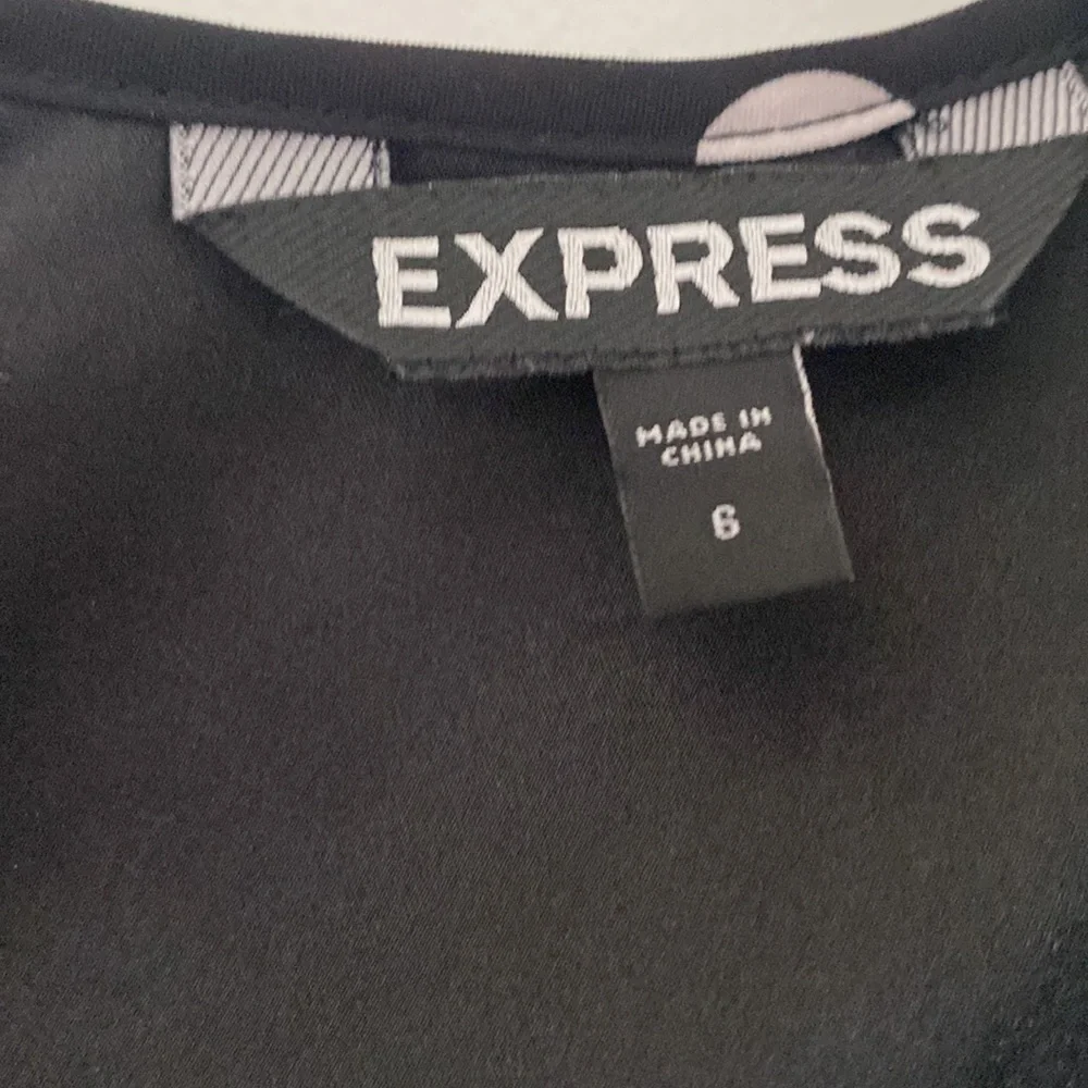 Express Black and White Polka Dot Dress size 6 - Picture 3 of 7